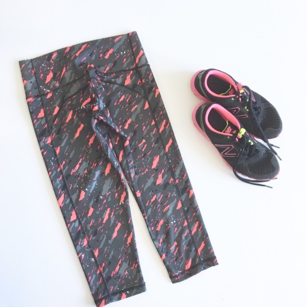 new Adidas โช Climalite Techfit Capri Leggings โช - Picture 7 of 10